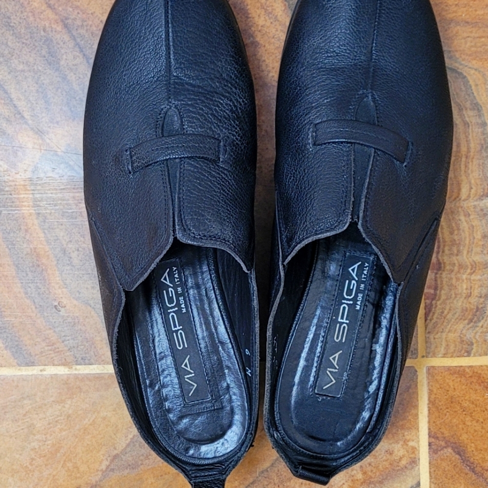 Via via spiga slip-on shoes